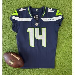 DK Metcalf Seattle Seahawks 2019 Team Event Issued Authentic NFL Football Jersey